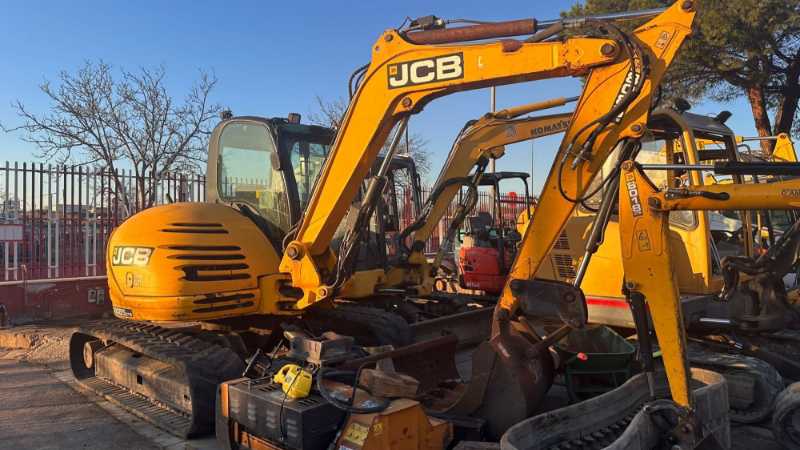 OmecoHub - JCB 8085