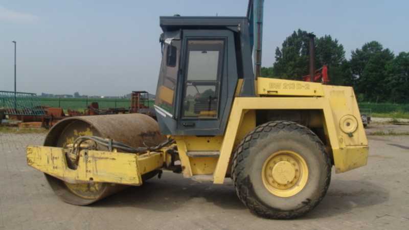 OmecoHub - BOMAG BW213D-2