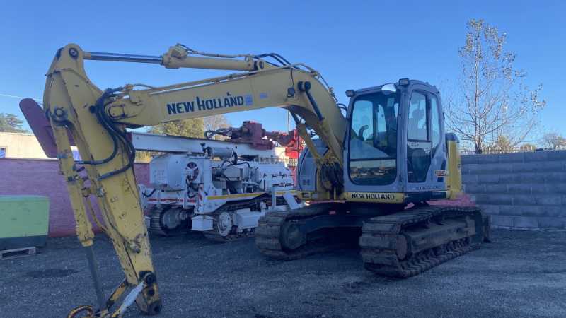 OmecoHub - NEW HOLLAND E135BSR-2