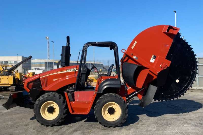 OmecoHub - Immagine DITCH WITCH RT95