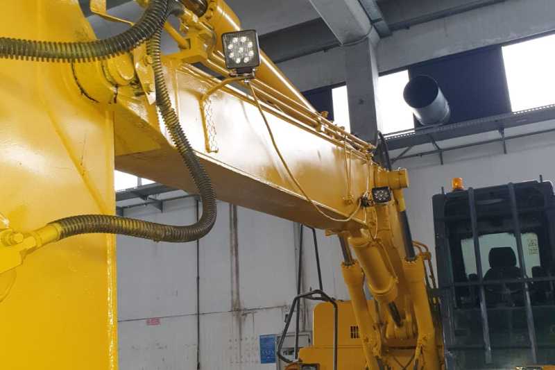 OmecoHub - Immagine KOMATSU PW130ES