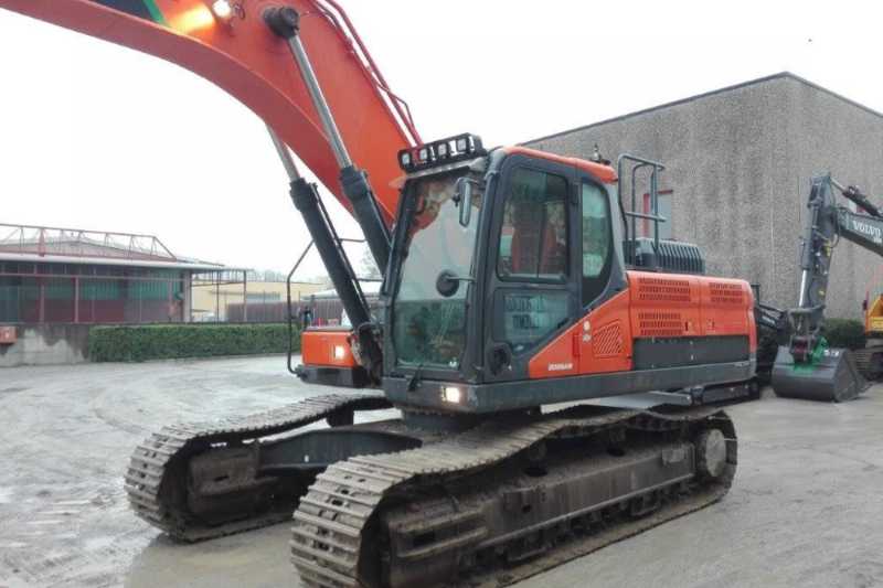 OmecoHub - Immagine DOOSAN DX300LC-5