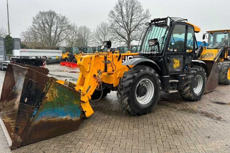 OmecoHub - Immagine JCB 560-80