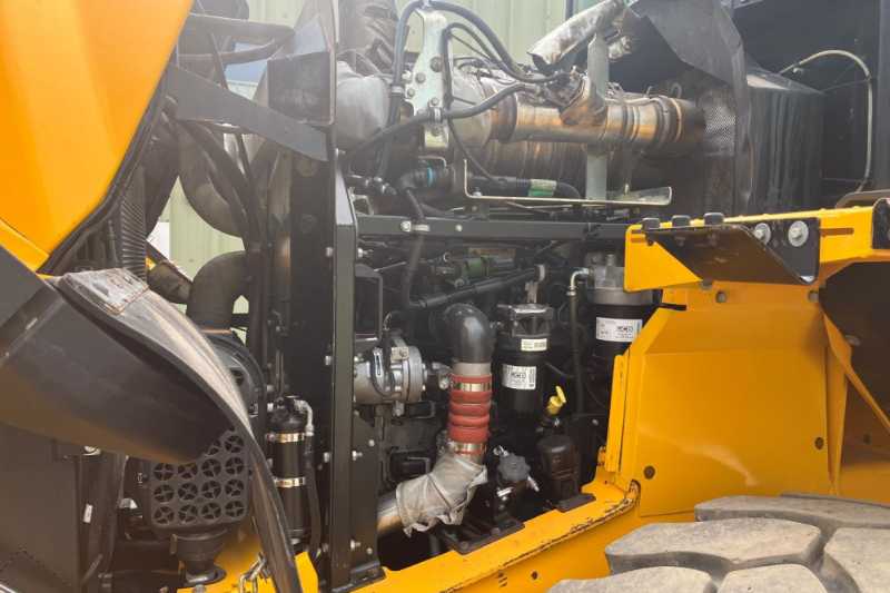 OmecoHub - Immagine JCB 437ZX