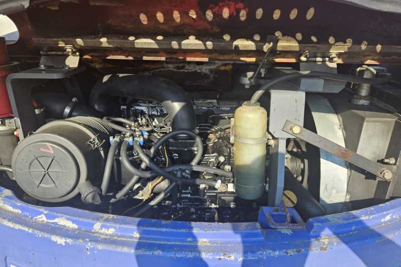 OmecoHub - Immagine TAKEUCHI TB80FR