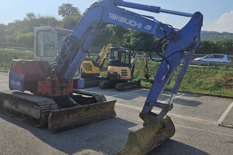OmecoHub - Immagine TAKEUCHI TB80FR