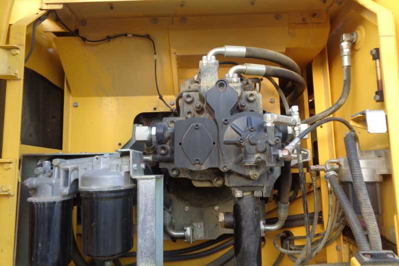 OmecoHub - Immagine NEW HOLLAND E485B